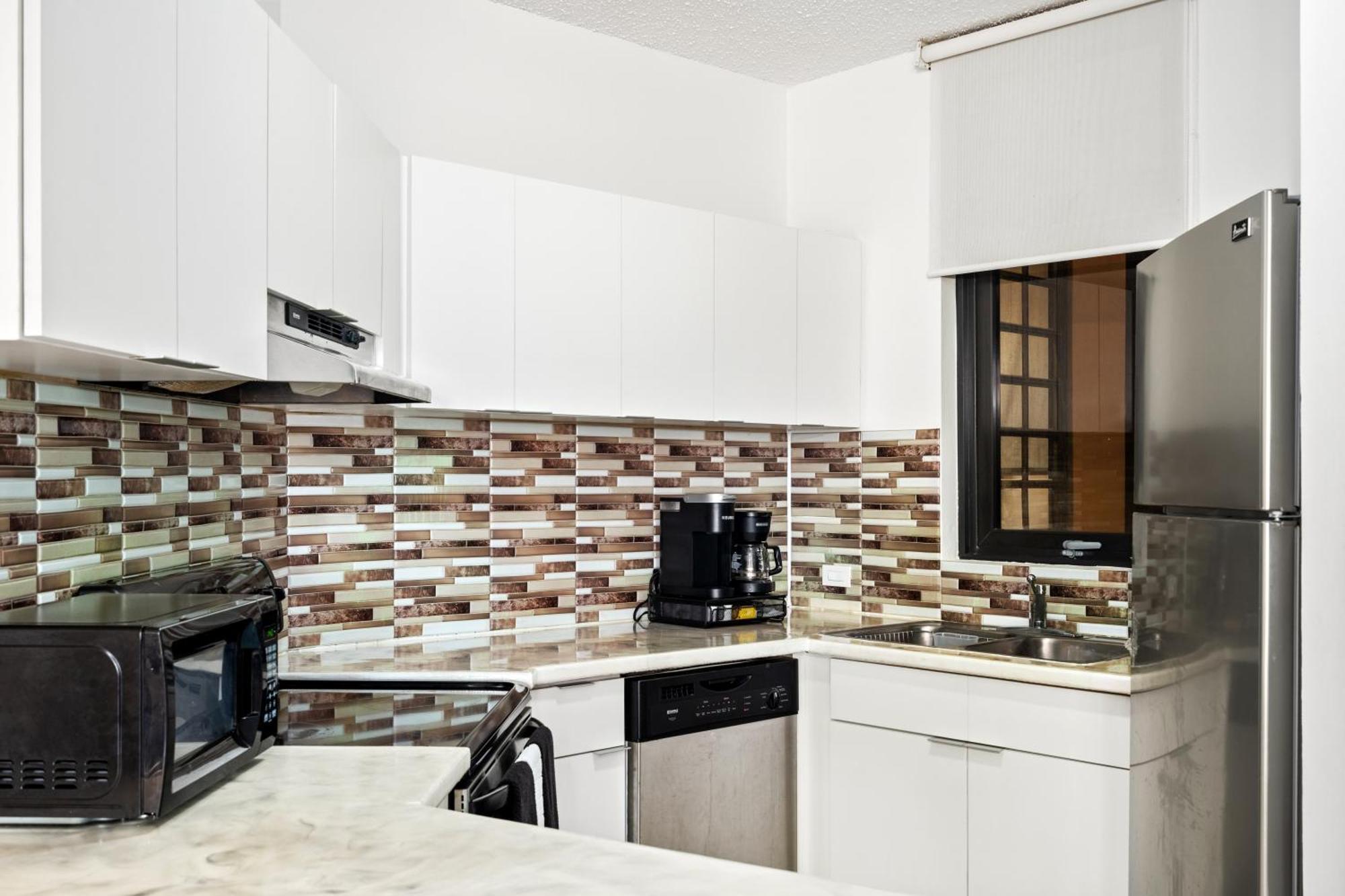 Beach Access + 3 Pools + Ocean Views - 2Br In Palmas - Sleeps 7 Apartment Humacao Exterior photo